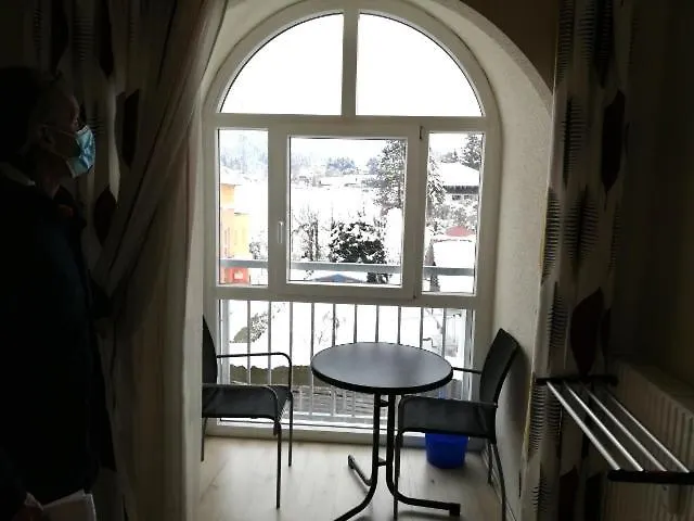 Stylish Warm 菲拉赫